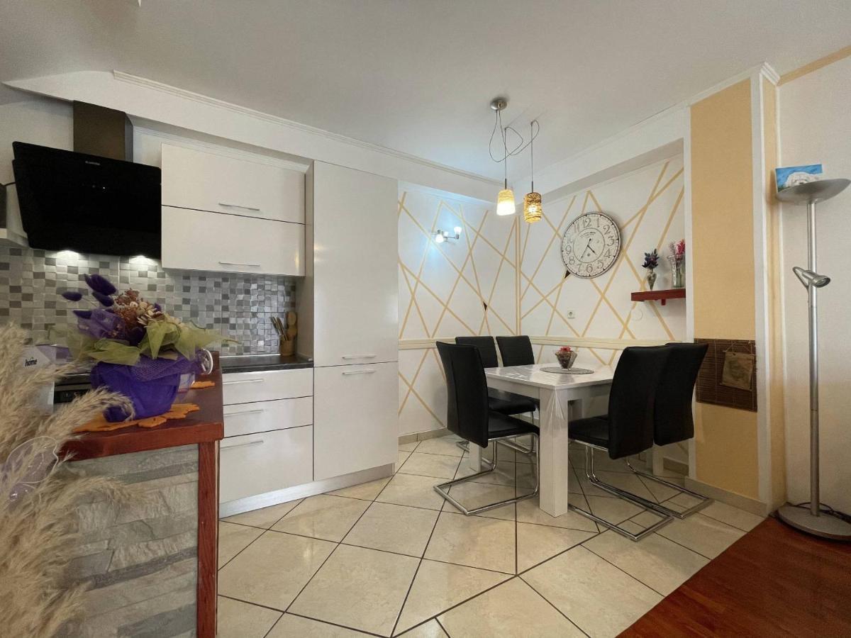 Apartment Malu Pula Luaran gambar