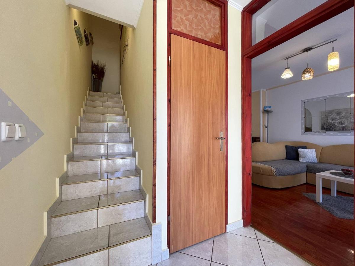 Apartment Malu Pula Luaran gambar